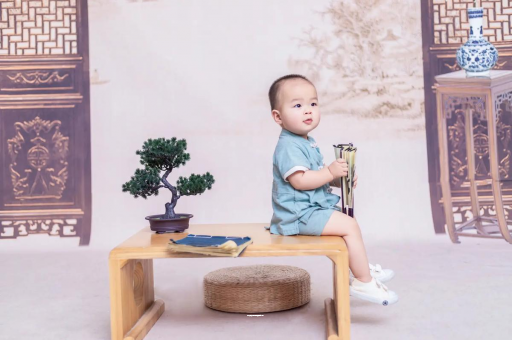 长葛孕妇肚子上的黑线